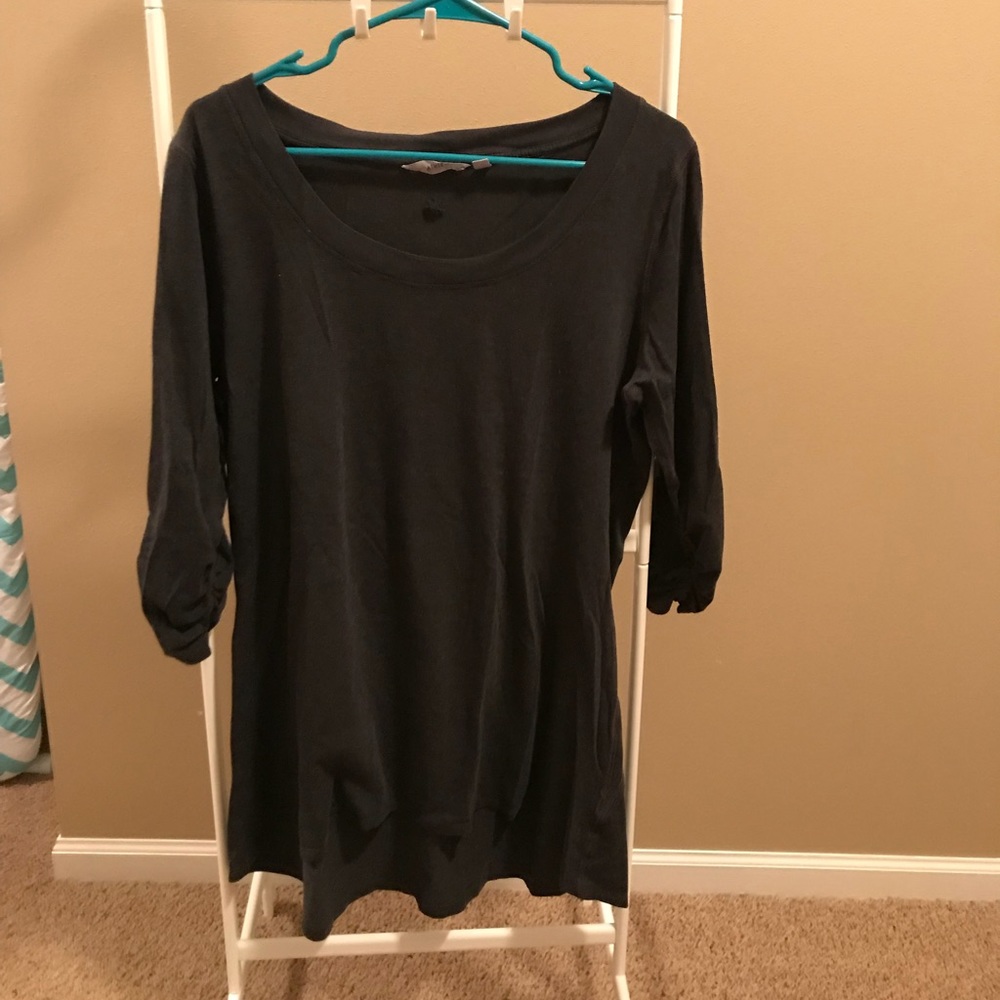 Athleta 3/4 sleeve shirt